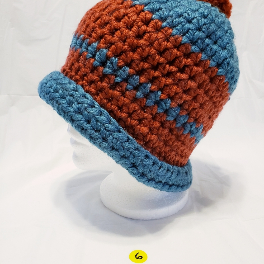 Crocheted hat: #6 - Picture 3 of 5